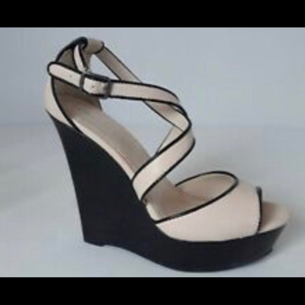 <LC Lauren Conrad> Pink Wedges